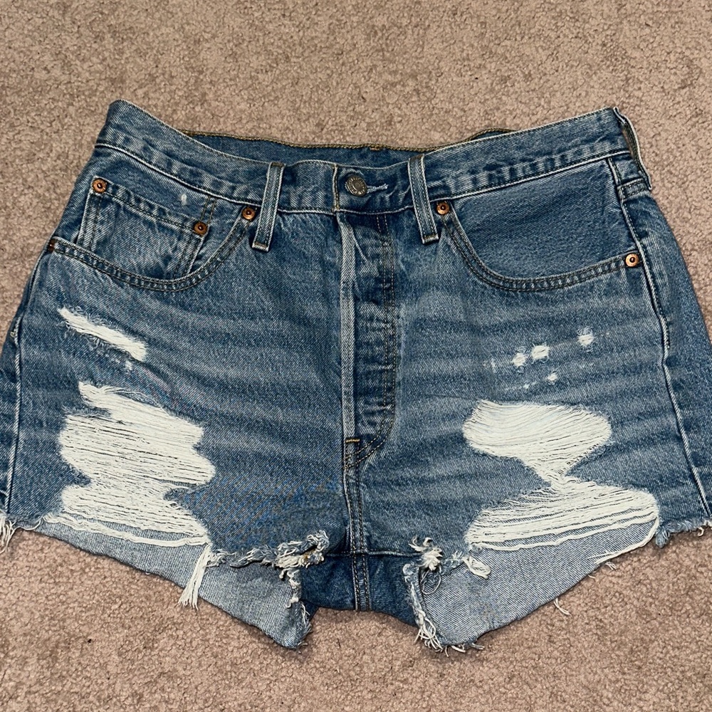 Levi’s 501 Original Fit High-Rise Women’s Jean Shorts - Fly Button